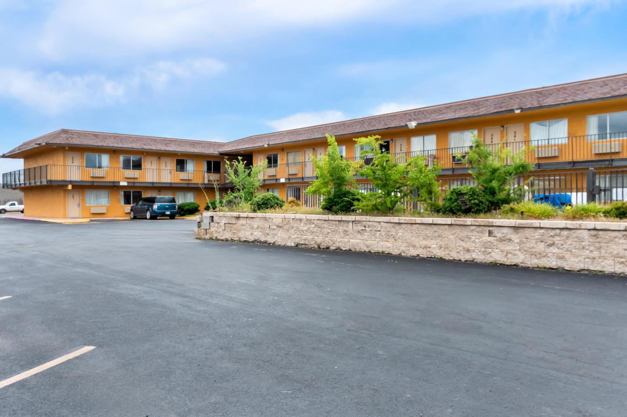 Americas Best Value Inn Stillwater Exterior foto